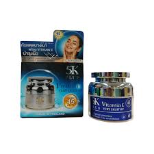 5k Plus Vitamin E Very Light UV SPF 45 PA+++