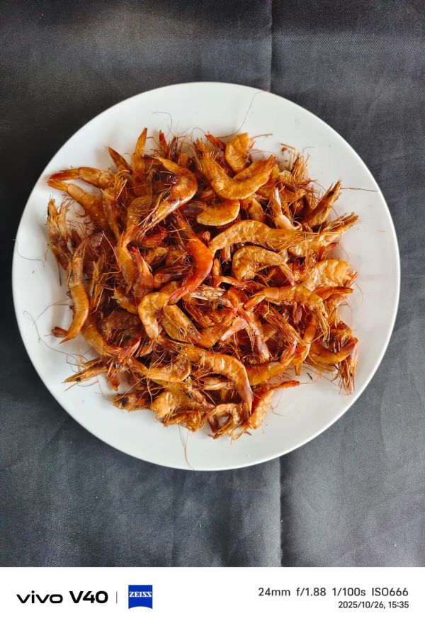 লাল চিংড়ি শুঁটকি