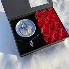 Love Pearl Necklace With rose box
