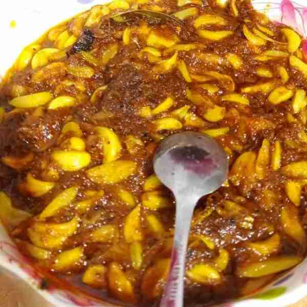 Authentic Pickle Rosun ( রসুনের আচার )